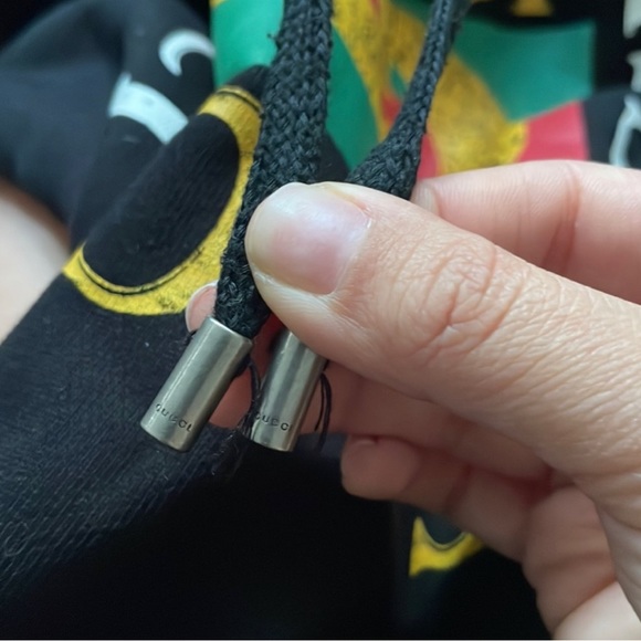 GG authentic & RARE black distressed Gucci Men’s hoodie sizeM, but can fit L. - Picture 7 of 10